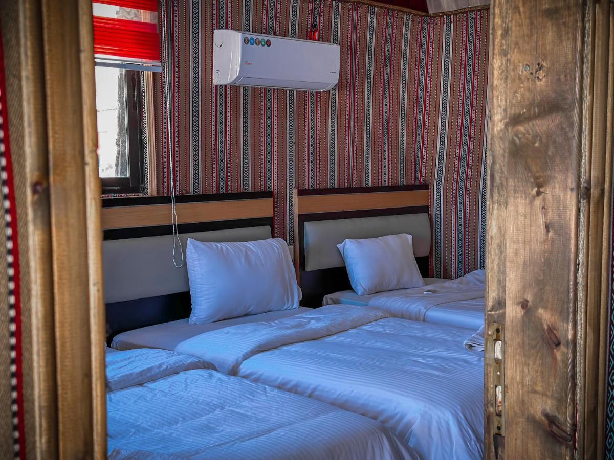 Tower Rum Camb Wadi Rum Exterior photo