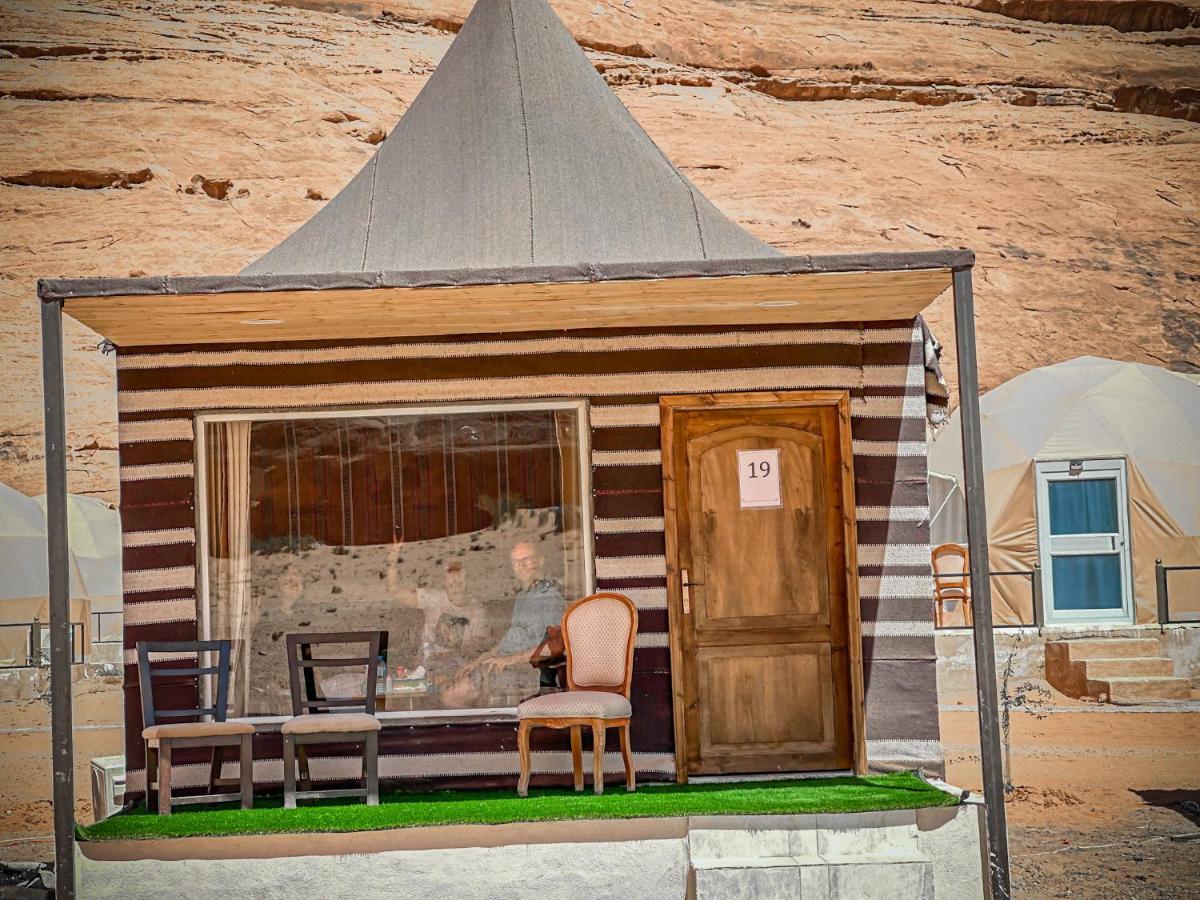 Tower Rum Camb Wadi Rum Exterior photo